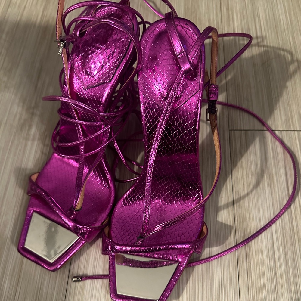 Schutz metallic heels